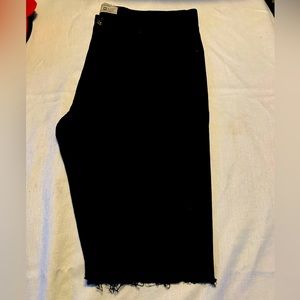 Black ripped shorts Sz 38